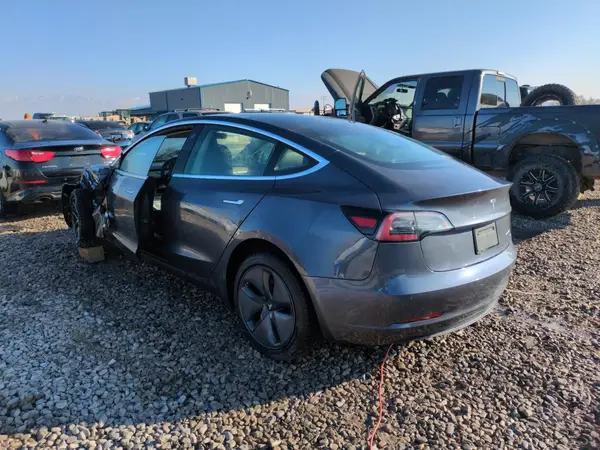 5YJ3E1EB8LF741713 2020 TESLA MODEL 3 - Image 2