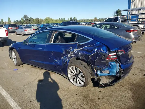 5YJ3E1EB8LF746748 2020 TESLA MODEL 3 - Image 2