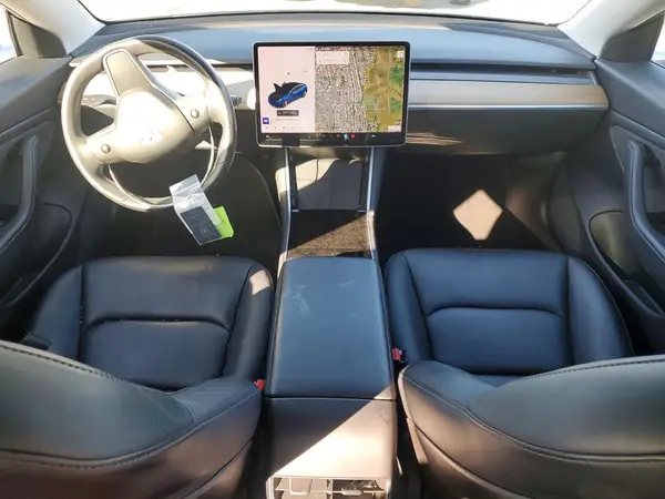 5YJ3E1EB8LF746748 2020 TESLA MODEL 3 - Image 8