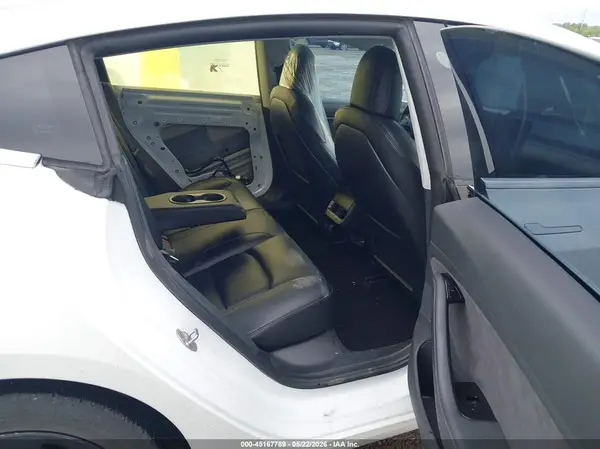 5YJ3E1EB8LF795044 2020 TESLA MODEL 3 - Image 8