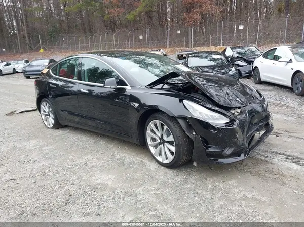 5YJ3E1EB8LF795335 2020 TESLA MODEL 3 - Image 1
