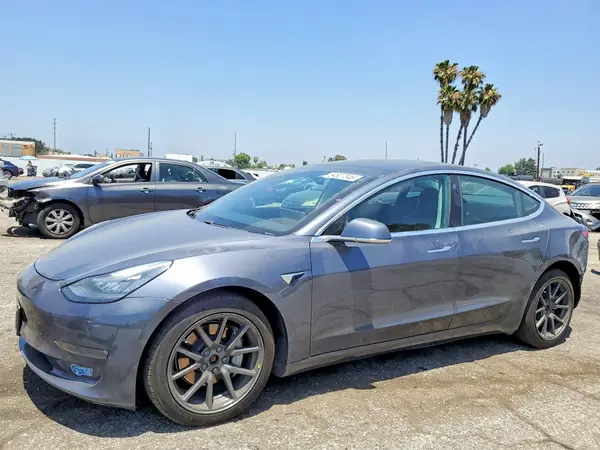 5YJ3E1EB8LF802932 2020 TESLA MODEL 3 - Image 1