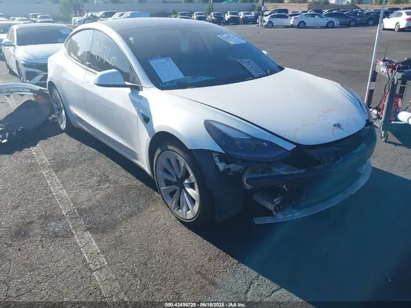 5YJ3E1EB8MF005923 2021 TESLA MODEL 3 - Image 1
