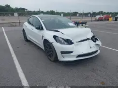 5YJ3E1EB8MF013066 2021 TESLA MODEL 3