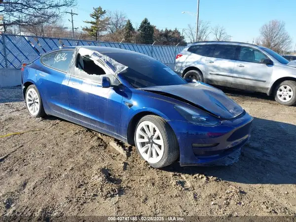 5YJ3E1EB8MF015349 2021 TESLA MODEL 3 - Image 1
