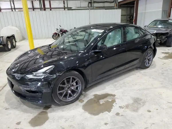 5YJ3E1EB8MF048996 2021 TESLA MODEL 3 - Image 1