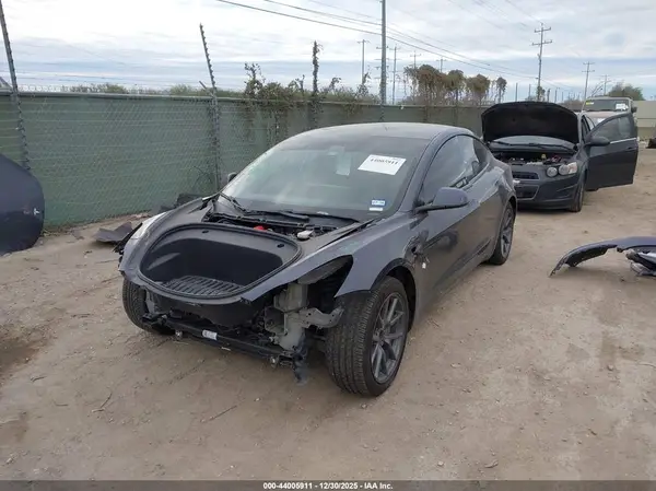 5YJ3E1EB8MF066723 2021 TESLA MODEL 3 - Image 2