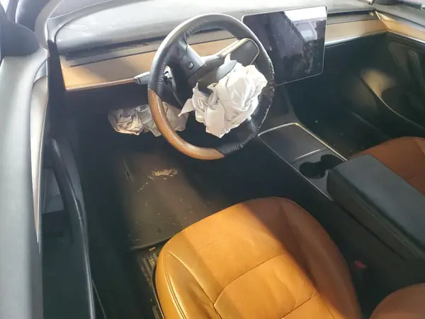 5YJ3E1EB8MF087359 2021 TESLA MODEL 3 - Image 8