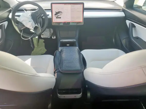 5YJ3E1EB8MF852781 2021 TESLA MODEL 3 - Image 8