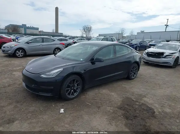 5YJ3E1EB8MF855213 2021 TESLA MODEL 3 - Image 2