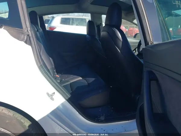 5YJ3E1EB8MF859049 2021 TESLA MODEL 3 - Image 8