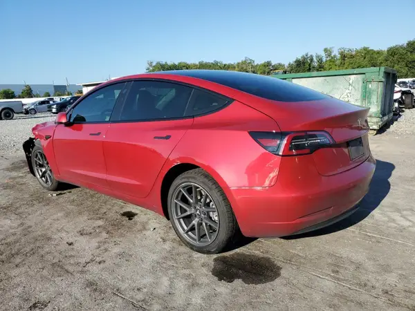 5YJ3E1EB8MF860122 2021 TESLA MODEL 3 - Image 2