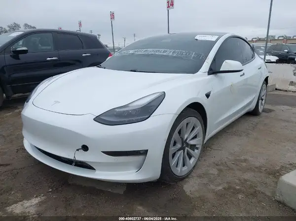 5YJ3E1EB8MF868916 2021 TESLA MODEL 3 - Image 2