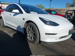 5YJ3E1EB8MF872397 2021 TESLA MODEL 3