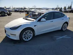 5YJ3E1EB8MF872884 2021 TESLA MODEL 3