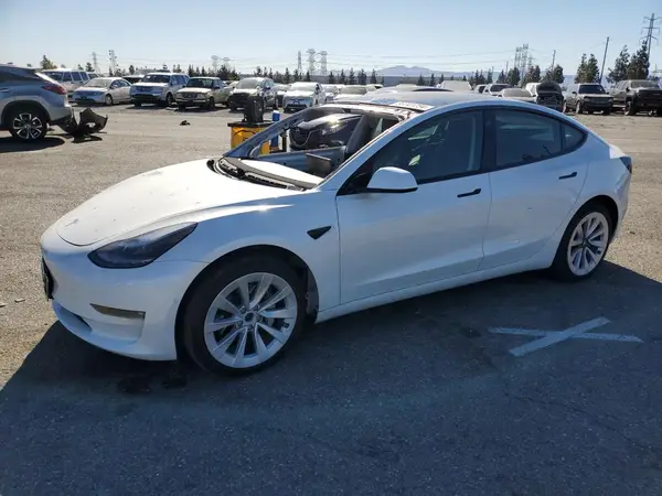 5YJ3E1EB8MF872884 2021 TESLA MODEL 3 - Image 1