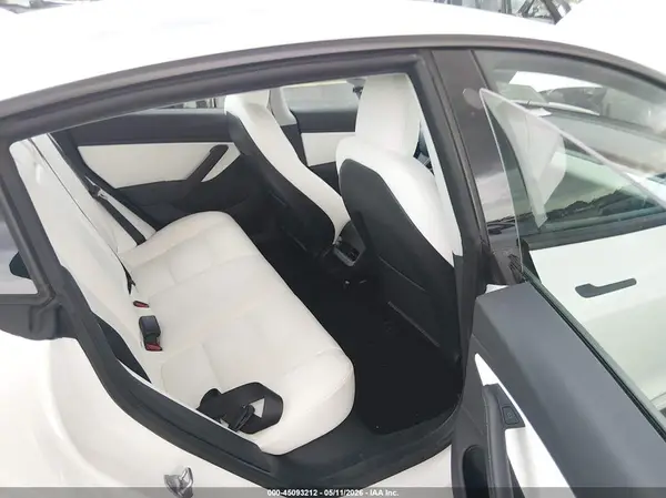 5YJ3E1EB8MF903499 2021 TESLA MODEL 3 - Image 8