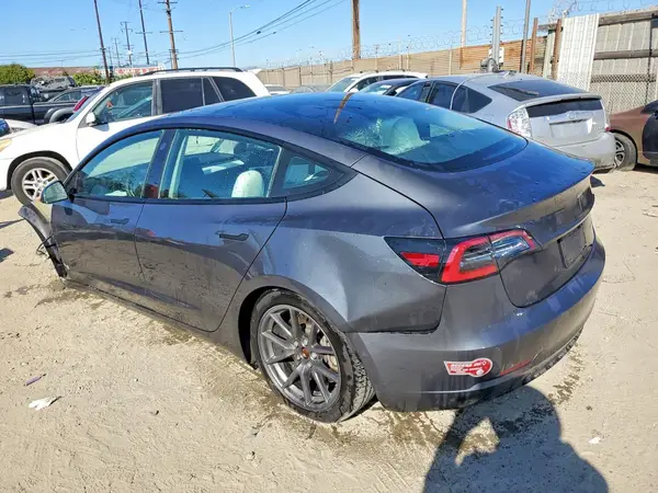 5YJ3E1EB8MF925048 2021 TESLA MODEL 3 - Image 2