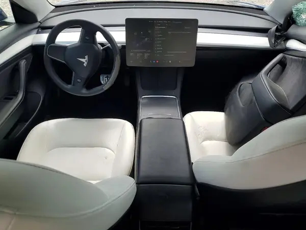 5YJ3E1EB8MF961001 2021 TESLA MODEL 3 - Image 8