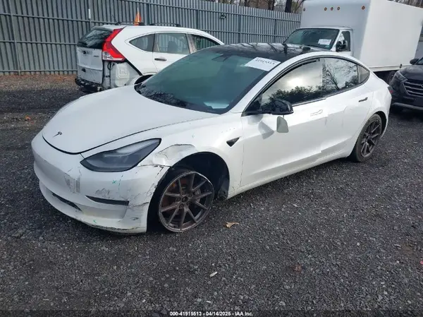 5YJ3E1EB8MF974007 2021 TESLA MODEL 3 - Image 2