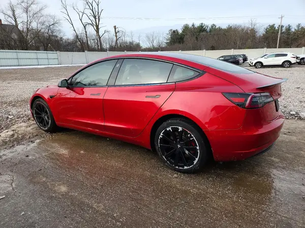 5YJ3E1EB8MF975920 2021 TESLA MODEL 3 - Image 2