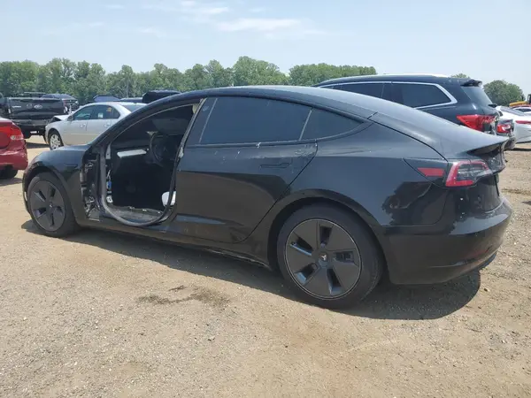 5YJ3E1EB8MF981247 2021 TESLA MODEL 3 - Image 2
