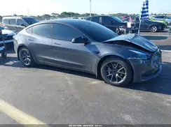 5YJ3E1EB8MF988358 2021 TESLA MODEL 3