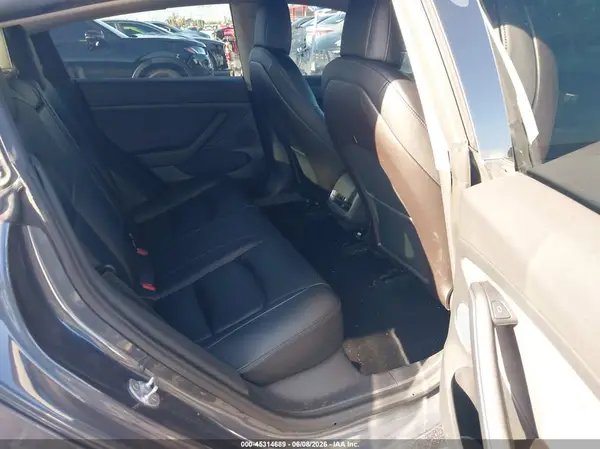 5YJ3E1EB8MF988358 2021 TESLA MODEL 3 - Image 8