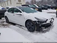 5YJ3E1EB8MF992314 2021 TESLA MODEL 3