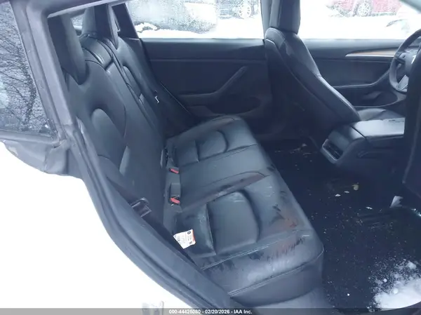 5YJ3E1EB8MF992314 2021 TESLA MODEL 3 - Image 8