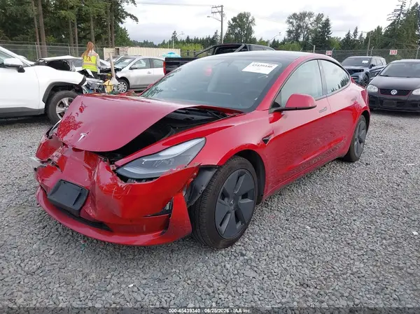 5YJ3E1EB8MF999053 2021 TESLA MODEL 3 - Image 2