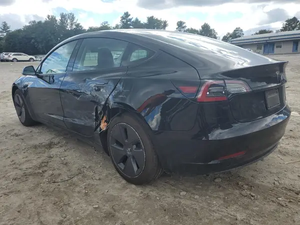 5YJ3E1EB8NF106882 2022 TESLA MODEL 3 - Image 2