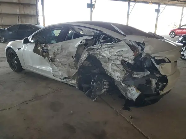 5YJ3E1EB8NF107322 2022 TESLA MODEL 3 - Image 2