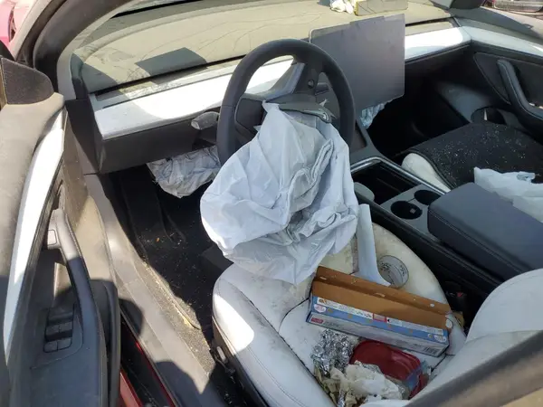 5YJ3E1EB8NF110348 2022 TESLA MODEL 3 - Image 8