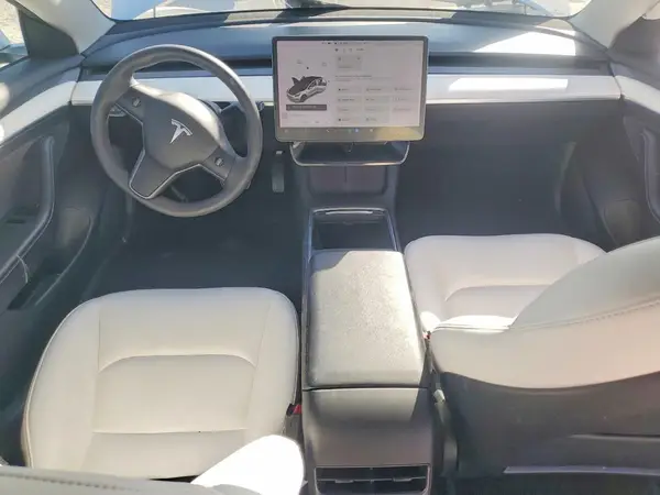 5YJ3E1EB8NF110687 2022 TESLA MODEL 3 - Image 8