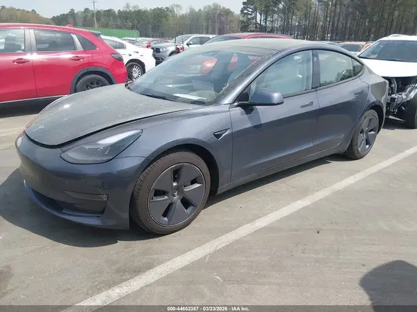5YJ3E1EB8NF114173 2022 TESLA MODEL 3 - Image 2
