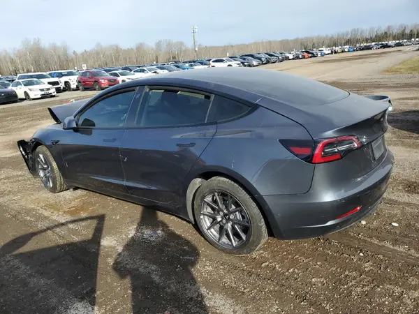 5YJ3E1EB8NF116800 2022 TESLA MODEL 3 - Image 2