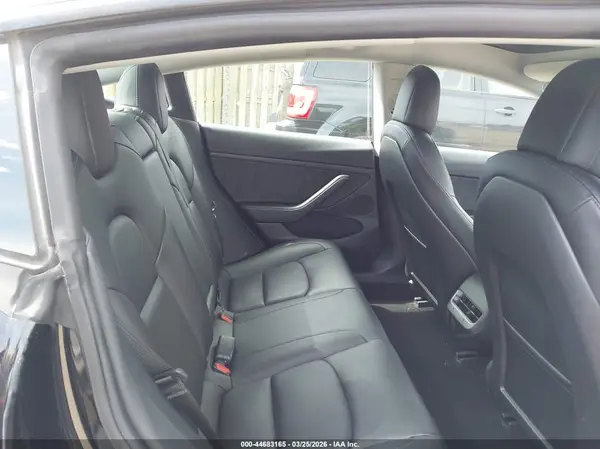 5YJ3E1EB8NF121169 2022 TESLA MODEL 3 - Image 8