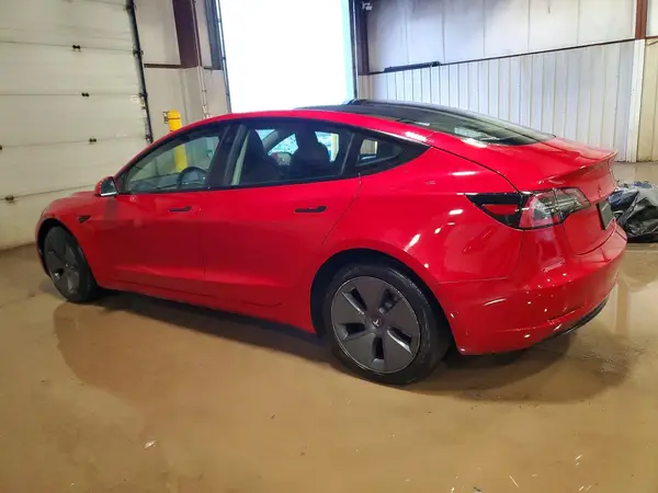 5YJ3E1EB8NF124976 2022 TESLA MODEL 3 - Image 2
