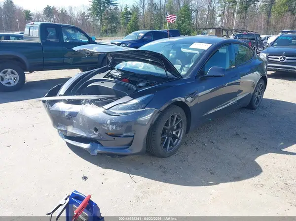 5YJ3E1EB8NF125349 2022 TESLA MODEL 3 - Image 2