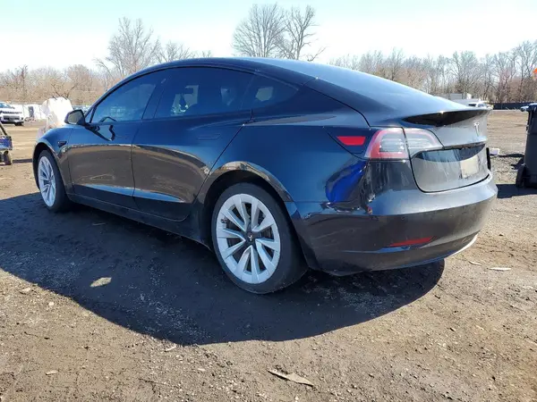 5YJ3E1EB8NF126663 2022 TESLA MODEL 3 - Image 2