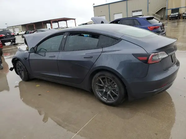 5YJ3E1EB8NF129126 2022 TESLA MODEL 3 - Image 2