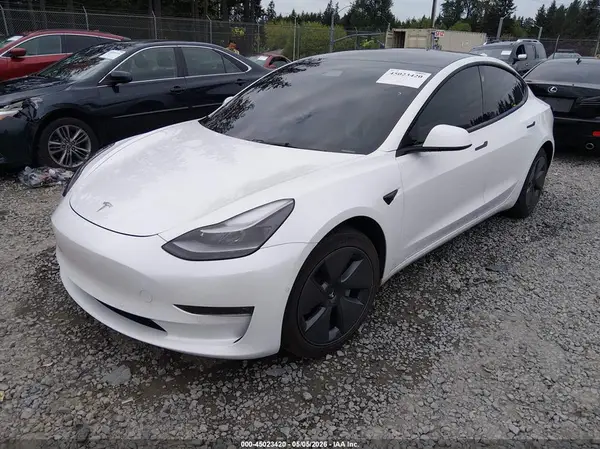 5YJ3E1EB8NF129949 2022 TESLA MODEL 3 - Image 2