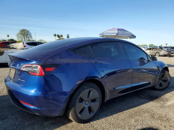 5YJ3E1EB8NF134763 2022 TESLA MODEL 3 - Image 2