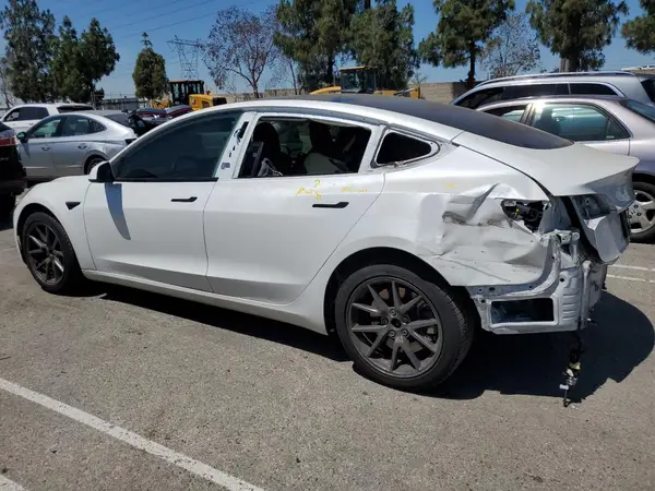 5YJ3E1EB8NF138201 2022 TESLA MODEL 3 - Image 2
