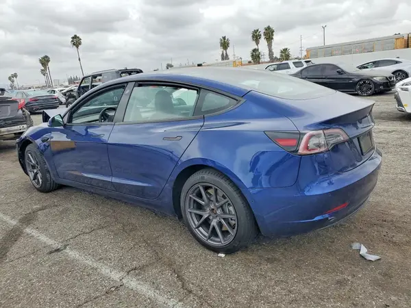 5YJ3E1EB8NF138375 2022 TESLA MODEL 3 - Image 2