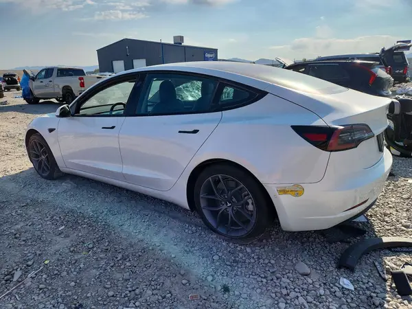 5YJ3E1EB8NF142815 2022 TESLA MODEL 3 - Image 2