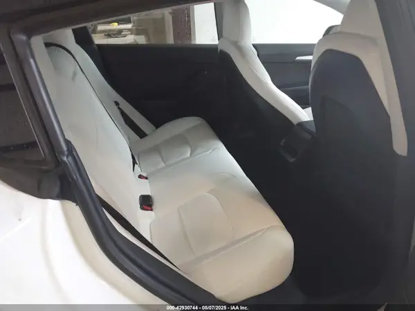 5YJ3E1EB8NF152275 2022 TESLA MODEL 3 - Image 8