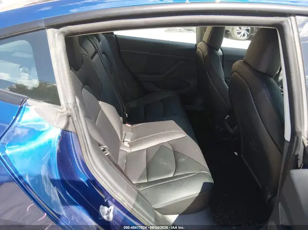 5YJ3E1EB8NF159324 2022 TESLA MODEL 3 - Image 8