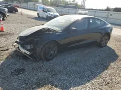5YJ3E1EB8NF165110 2022 TESLA MODEL 3